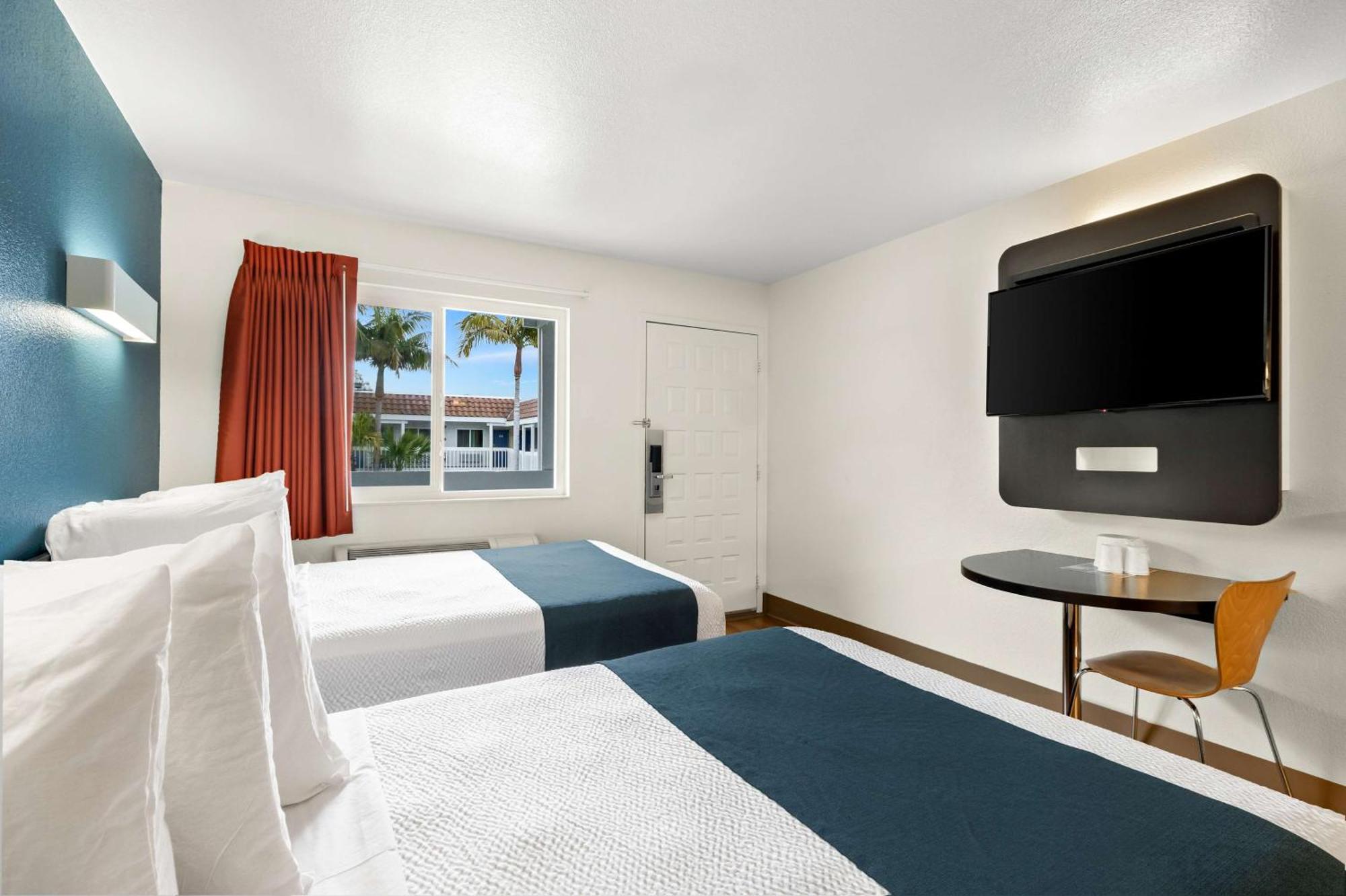 Studio 6 Suites Carpinteria, Ca Santa Barbara South Exterior foto